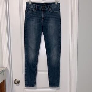 Lucky Brand Women’s Size 8 Brooke Legging Jeans